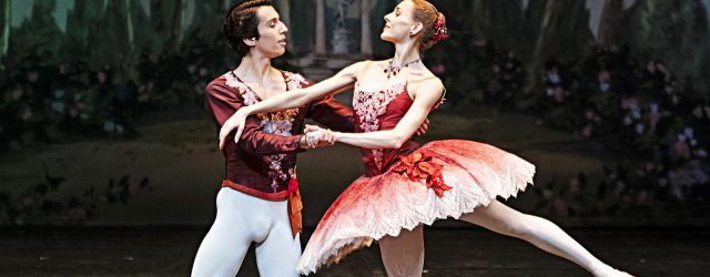 „Der Nussknacker“ von John Neumeier: in Neujahrsbesetzung beim Hamburg Ballett und  beim Bayerischen Staatsballett