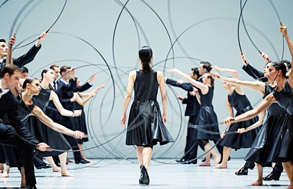 "Vice Versa" - ein zeitgenössischer Triumph beim Semperoper Ballett