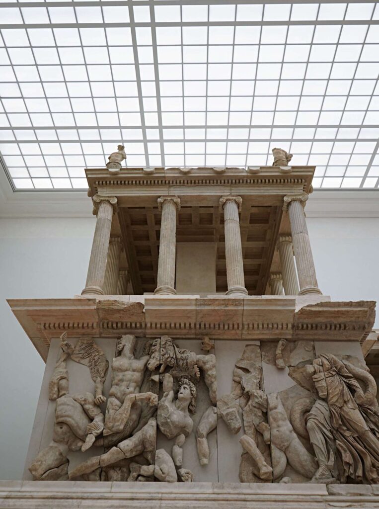 Der Pergamonaltar im Berliner Pergamonmuseum