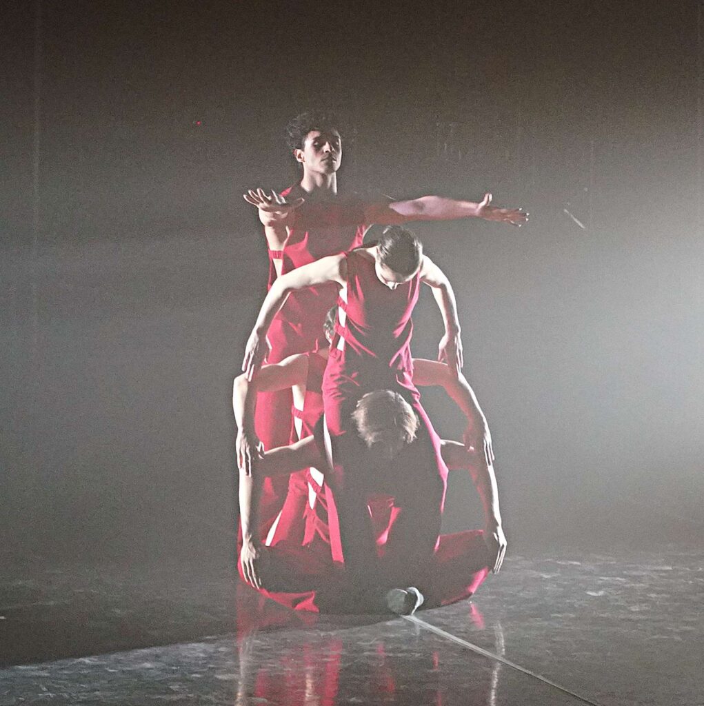 "re:public" von Edvin Revazov mit dem Hamburger Kammerballett