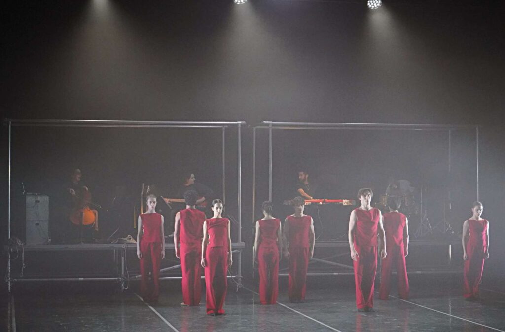 "re:public" von Edvin Revazov mit dem Hamburger Kammerballett