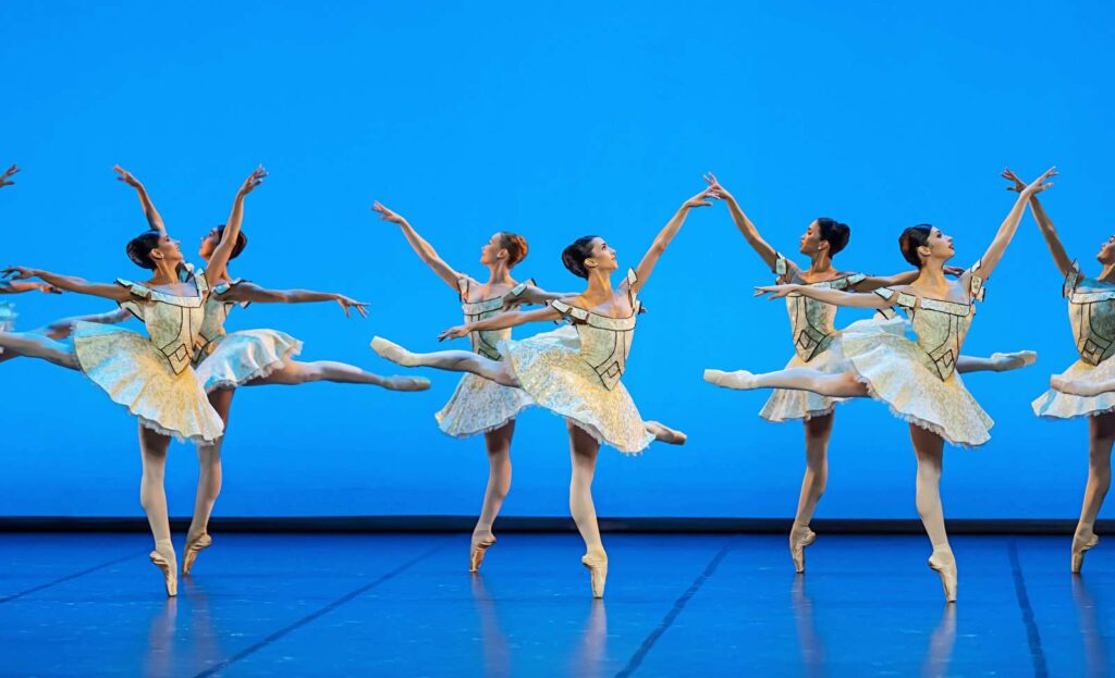 "Konstellationen" beim Bayerischen Staatsballett