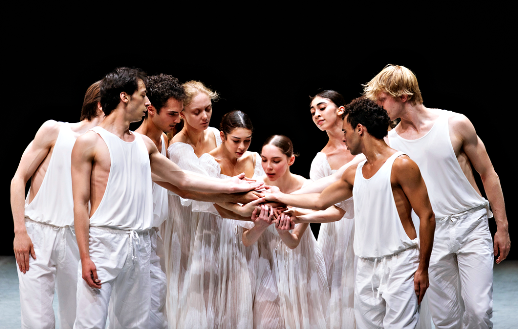"Nijinsky-Gala LI" beim Hamburg Ballett und 42. Internationale Ballettgala beim Ballett Dortmund