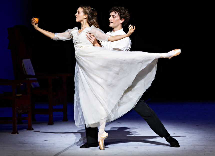 "Giselle" und "A Cinderella Story" - Unterschiede und Gemeinsamkeiten